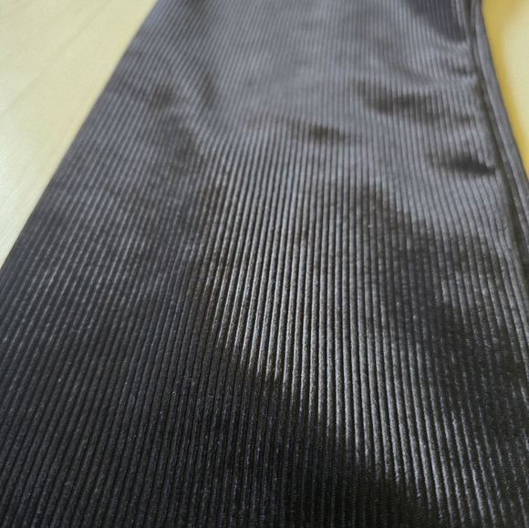 White House Black Market Runway Leggings Size 6 Short Velvet Corduroy Back Seam - Picture 3 of 10